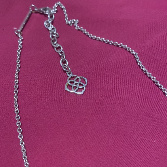 Kendra Scott Black and Silver Necklace - Picture 2 of 4